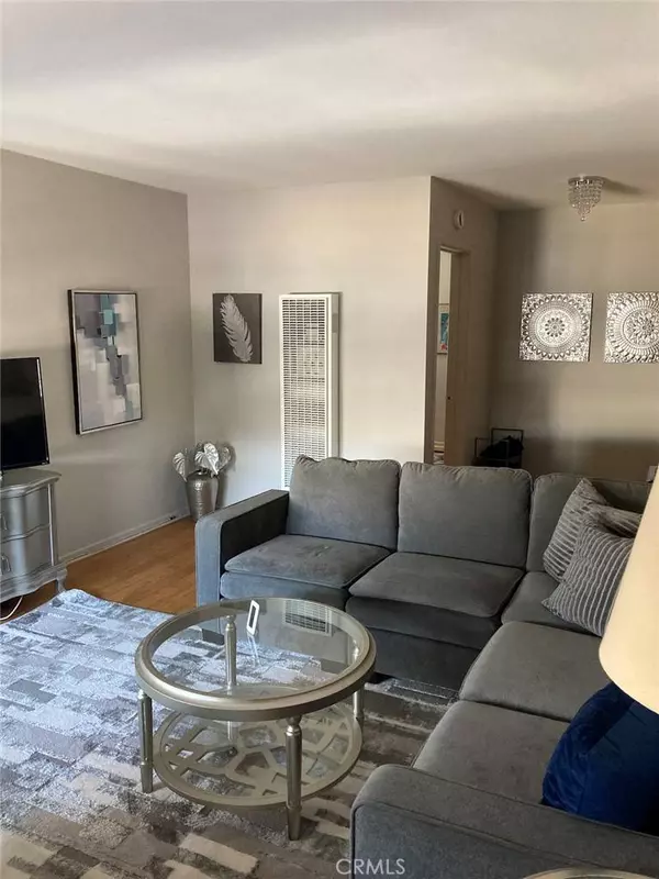 930 E 1st ST #22, Long Beach, CA 90802