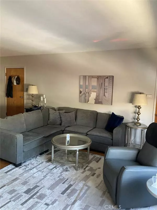 930 E 1st ST #22, Long Beach, CA 90802