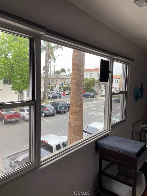930 E 1st ST #22, Long Beach, CA 90802