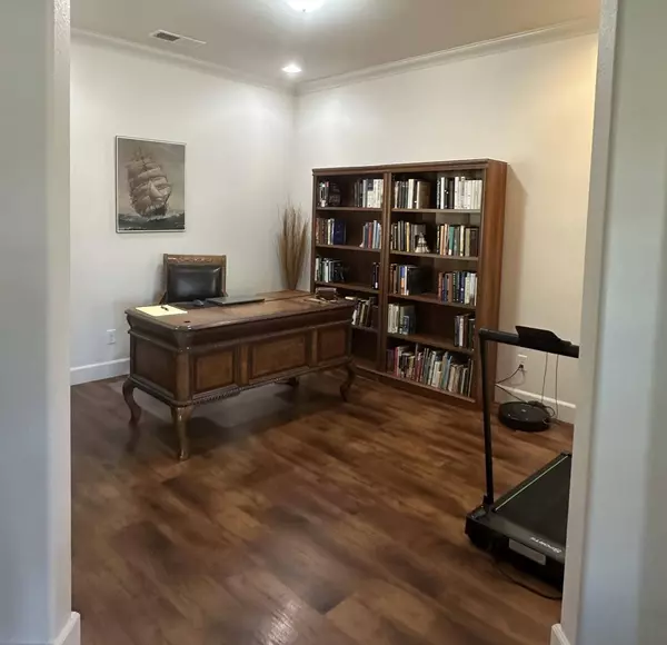 3139 Beverly AVE, Clovis, CA 93619