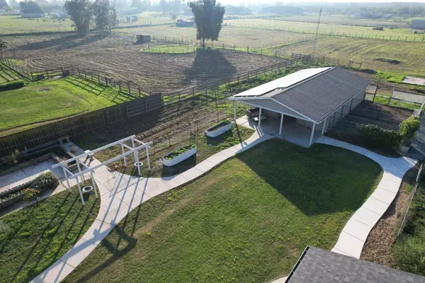 53 S Reid AVE, Linden, CA 95236