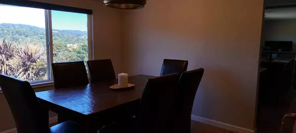 8019 Sterling DR, Oakland, CA 94605