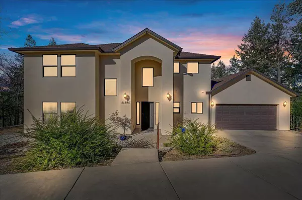 21895 One Fine PL, Colfax, CA 95713