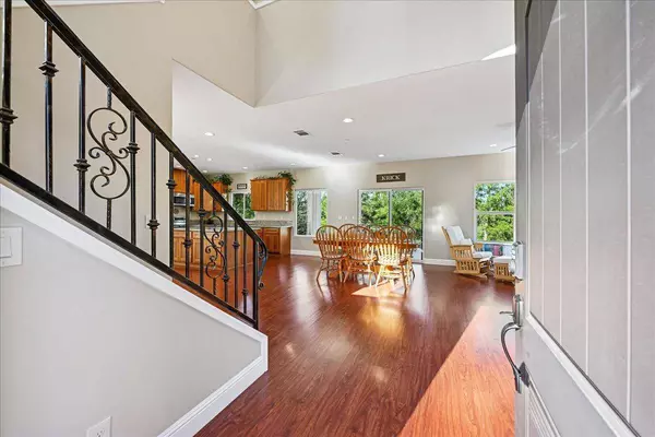 21895 One Fine PL, Colfax, CA 95713