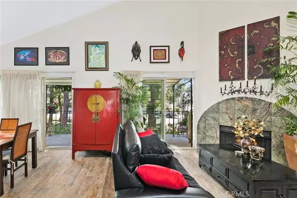 11407 Madera Rosa, San Diego, CA 92124