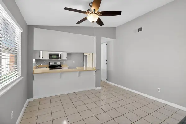 3804 Semallon DR, Modesto, CA 95356