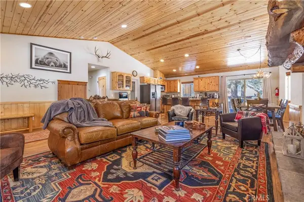 424 Mountainaire LN, Big Bear Lake, CA 92315