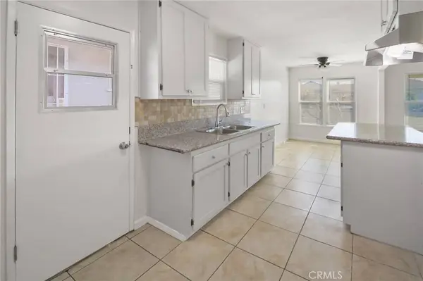 11961 165th ST, Norwalk, CA 90650