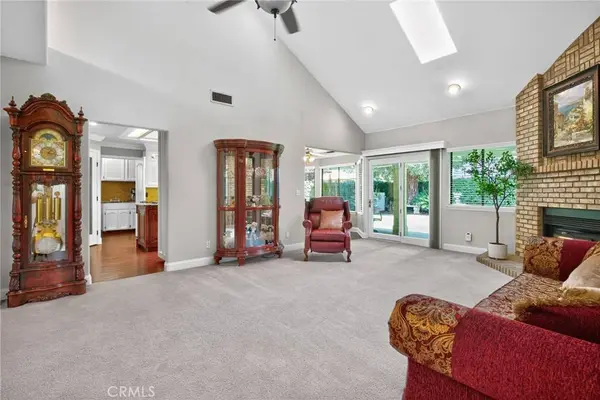 10130 N Heather DR, Fresno, CA 93720