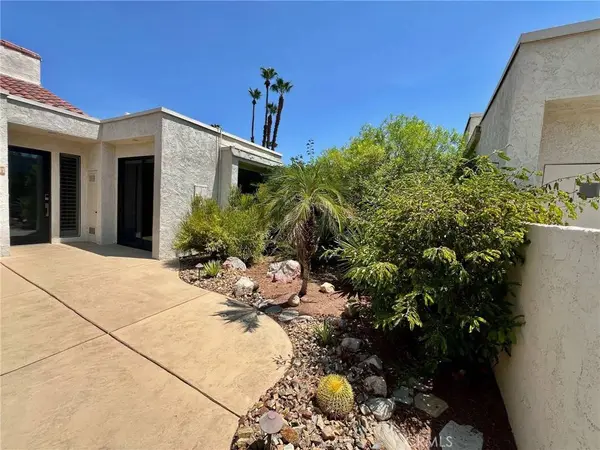 737 Inverness DR, Rancho Mirage, CA 92270