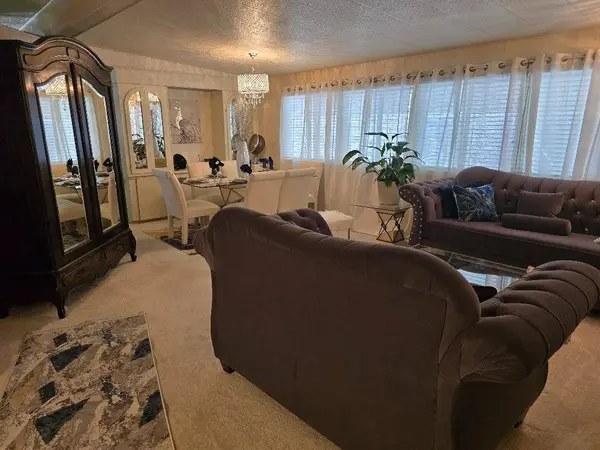 8700 West LN #279, Stockton, CA 95210