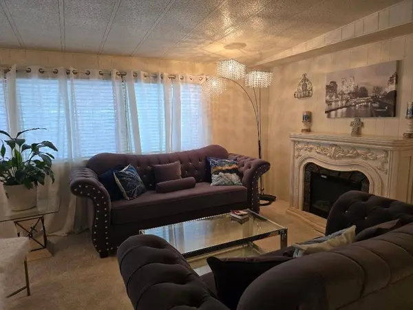 8700 West LN #279, Stockton, CA 95210