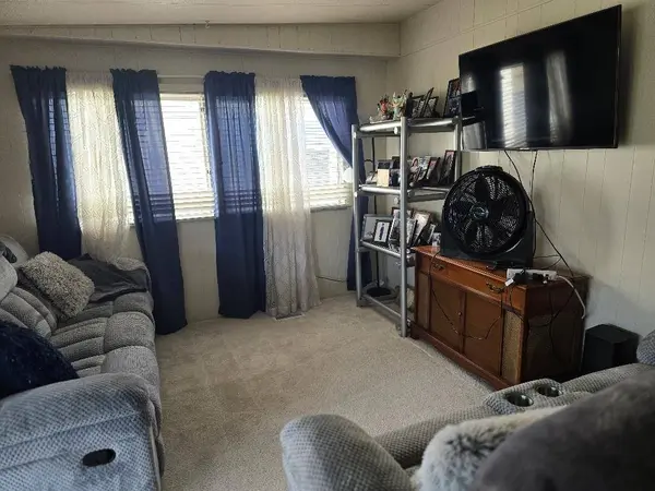 8700 West LN #279, Stockton, CA 95210