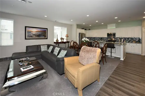 443 Stratus LN #4, Simi Valley, CA 93065