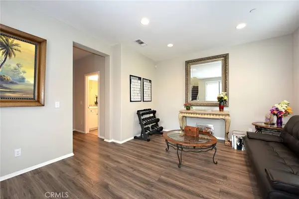 443 Stratus LN #4, Simi Valley, CA 93065