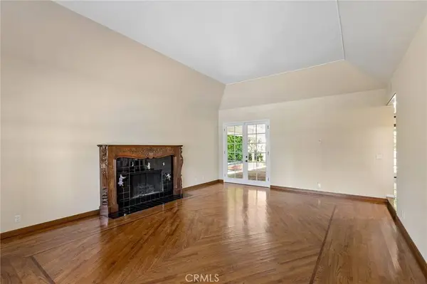 10190 Baywood CT, Los Angeles, CA 90077