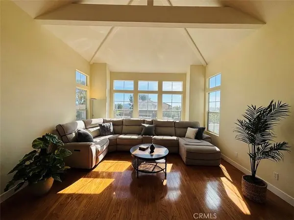 2114 Laura DR, Escondido, CA 92027