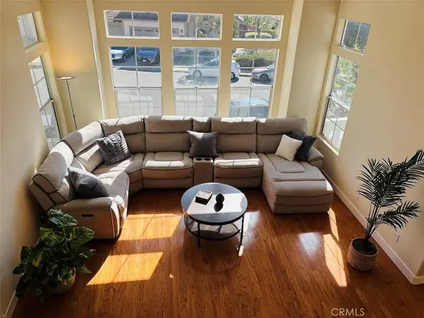 2114 Laura DR, Escondido, CA 92027