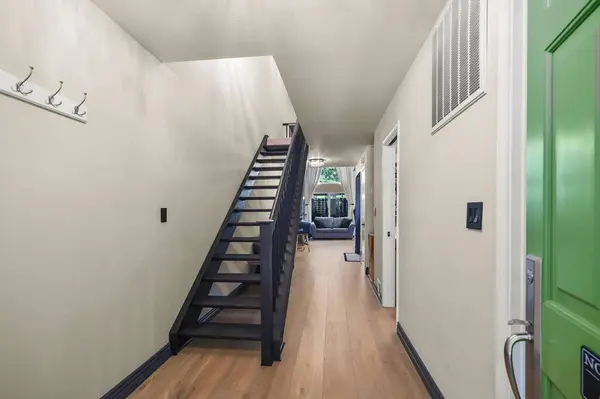 1127 Glengarry DR, Walnut Creek, CA 94596