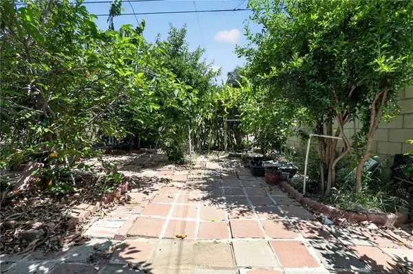 9711 Oasis AVE, Garden Grove, CA 92844