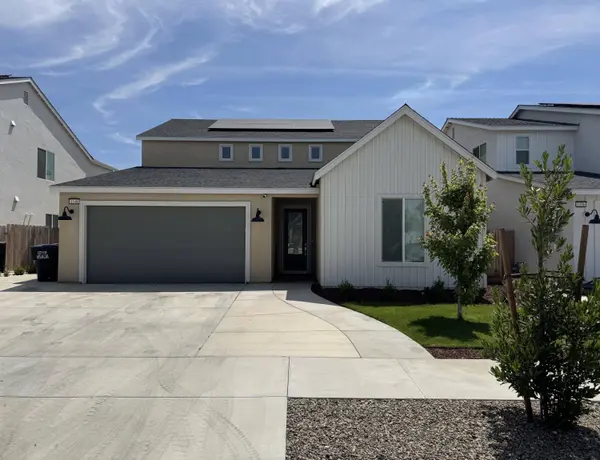 1348 S Palm Street, Visalia, CA 93292
