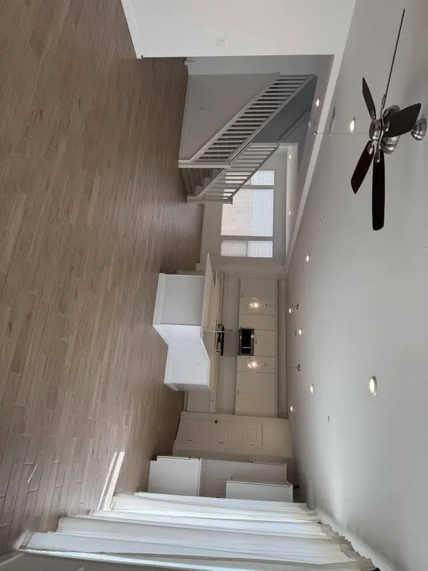1348 S Palm Street, Visalia, CA 93292