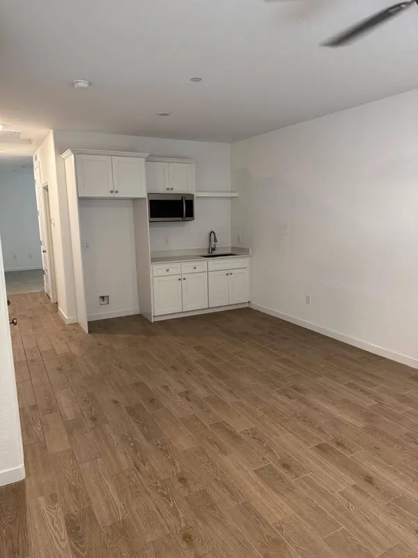 1348 S Palm Street, Visalia, CA 93292