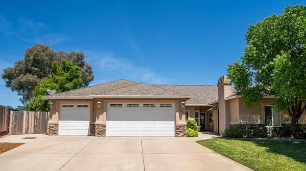 6040 Constitution WAY, Redding, CA 96003