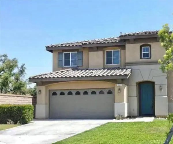 6061 La Costa, Fontana, CA 92336