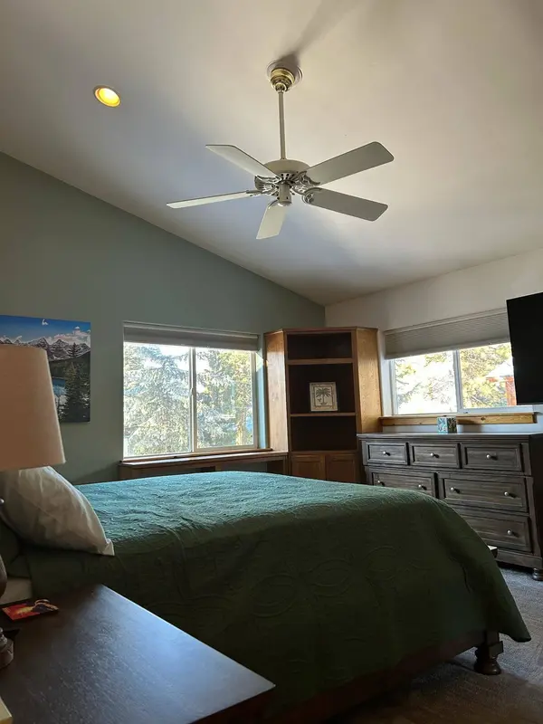 1055 Canterbury Drive, Kings Beach, CA 96143