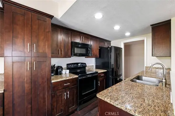 1517 E Garfield AVE #53, Glendale, CA 91205