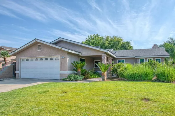 6542 N Brix AVE, Fresno, CA 93722