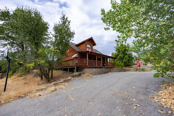 58011 Road 601, Ahwahnee, CA 93601