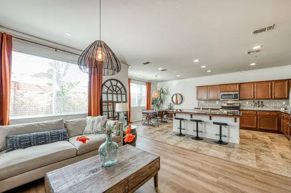 3257 Descanso, Clovis, CA 93619