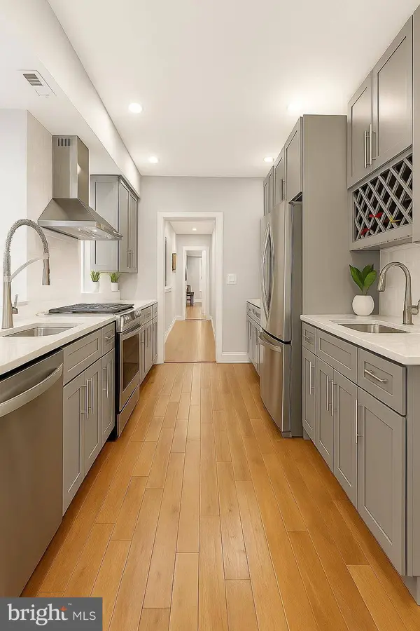 1915 E LOMBARD ST, Baltimore, MD 21231