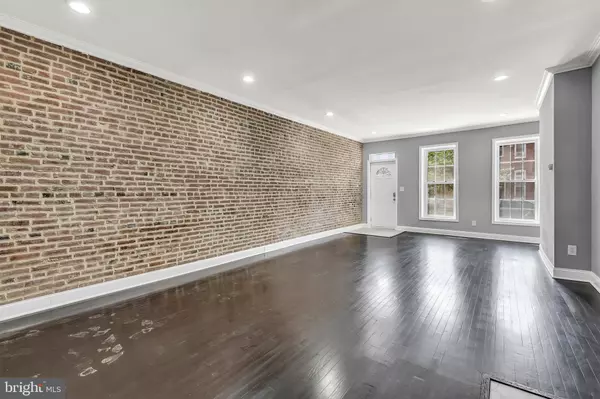 1026 W FAYETTE ST, Baltimore, MD 21223