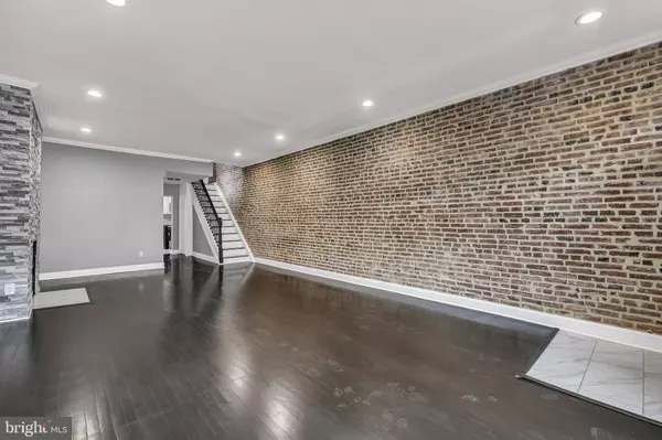 1026 W FAYETTE ST, Baltimore, MD 21223