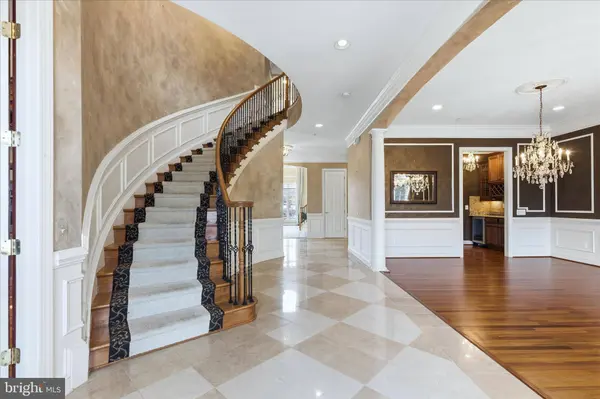 12600 HILL CREEK LN, Potomac, MD 20854