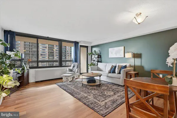 3701 S GEORGE MASON DR #701N, Falls Church, VA 22041