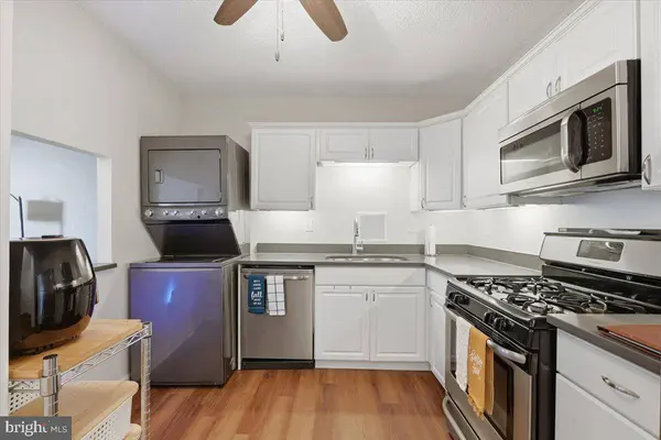3701 S GEORGE MASON DR #701N, Falls Church, VA 22041