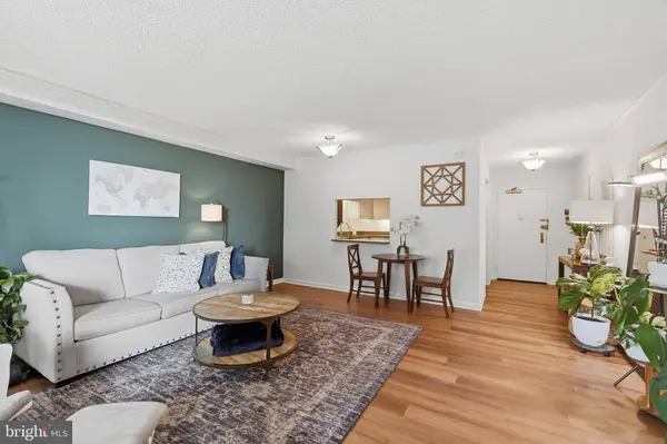 3701 S GEORGE MASON DR S #701N, Falls Church, VA 22041