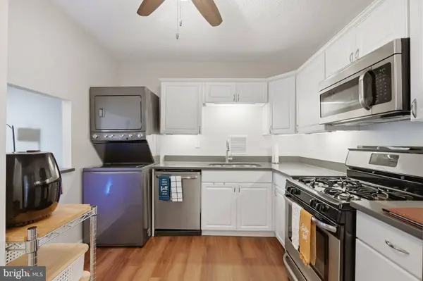 3701 S GEORGE MASON DR S #701N, Falls Church, VA 22041