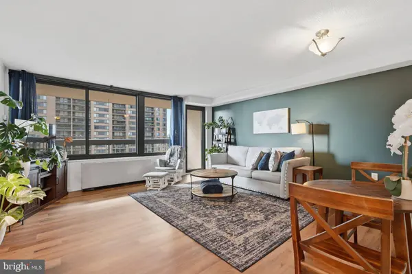 3701 S GEORGE MASON DR S #701N, Falls Church, VA 22041