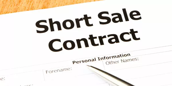 feature image of Navigating Short Sales: A Lifeline for Distressed Homeowners 