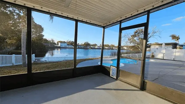 e4e05f10b1ce47214a38bcb4b63cca54-uncropped_scaled_within_1536_1152