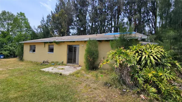 7896 42ND AVE N, St Petersburg, FL 33709