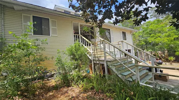 7111 OREGON CHICKADEE RD, Weeki Wachee, FL 34613