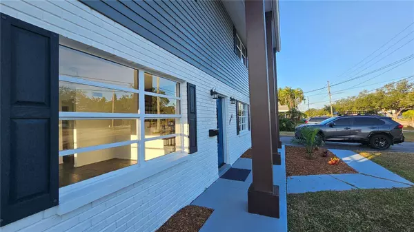 1416 83RD AVE N, St Petersburg, FL 33701