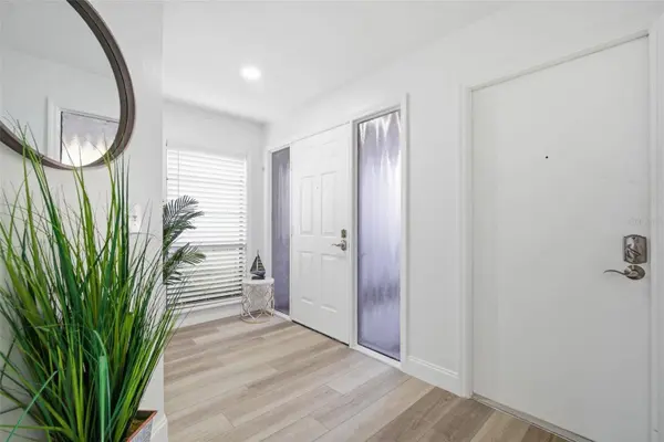 9100 PARK BLVD #1, Seminole, FL 33777