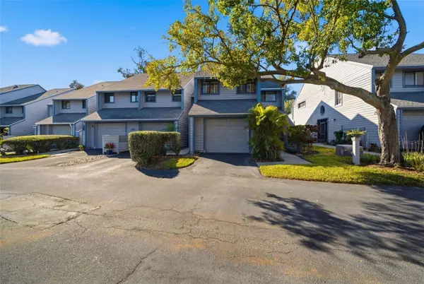 9100 PARK BLVD #1, Seminole, FL 33777